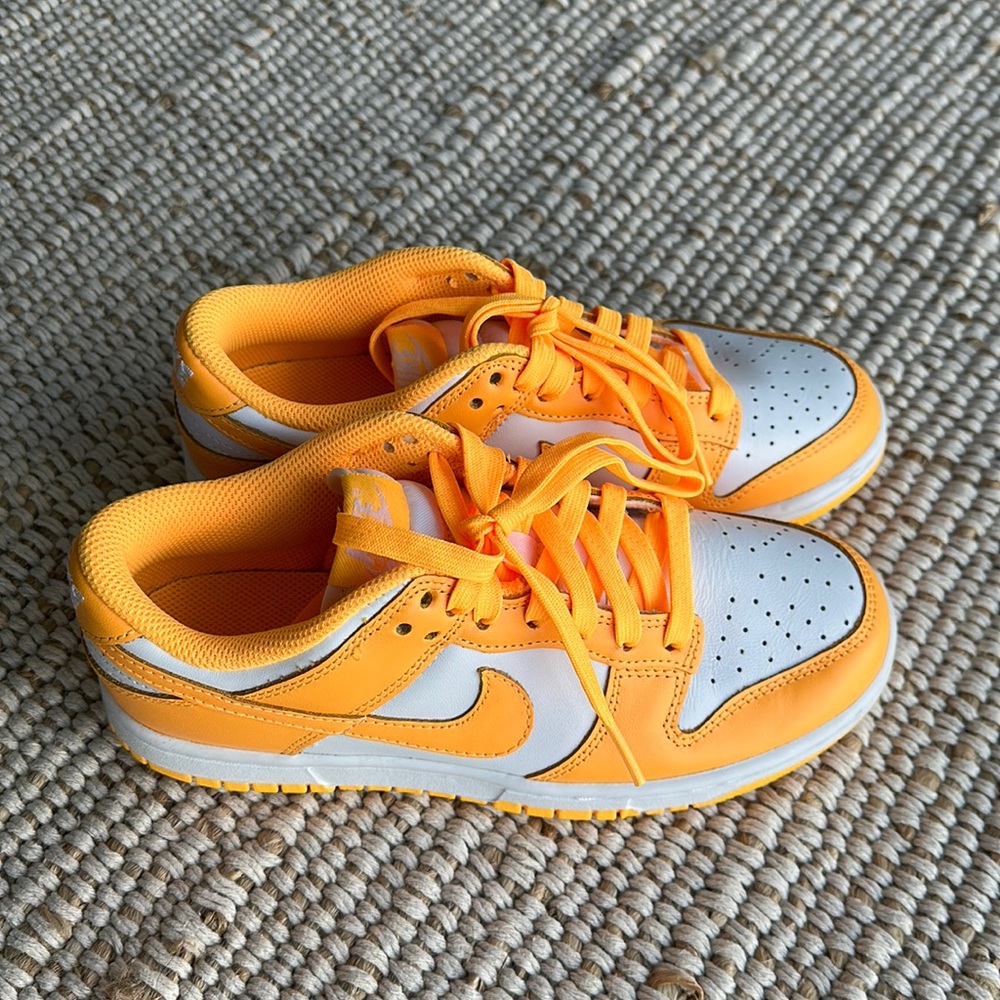 Nike dunk Lows Creamsicle